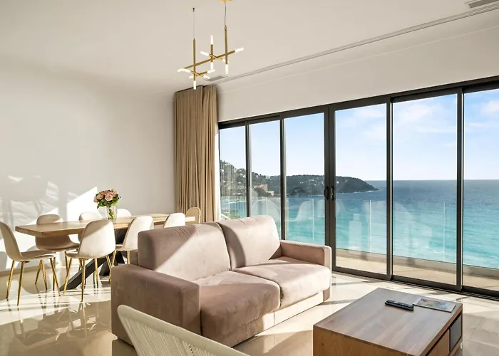 Hotel Le Roquebrune