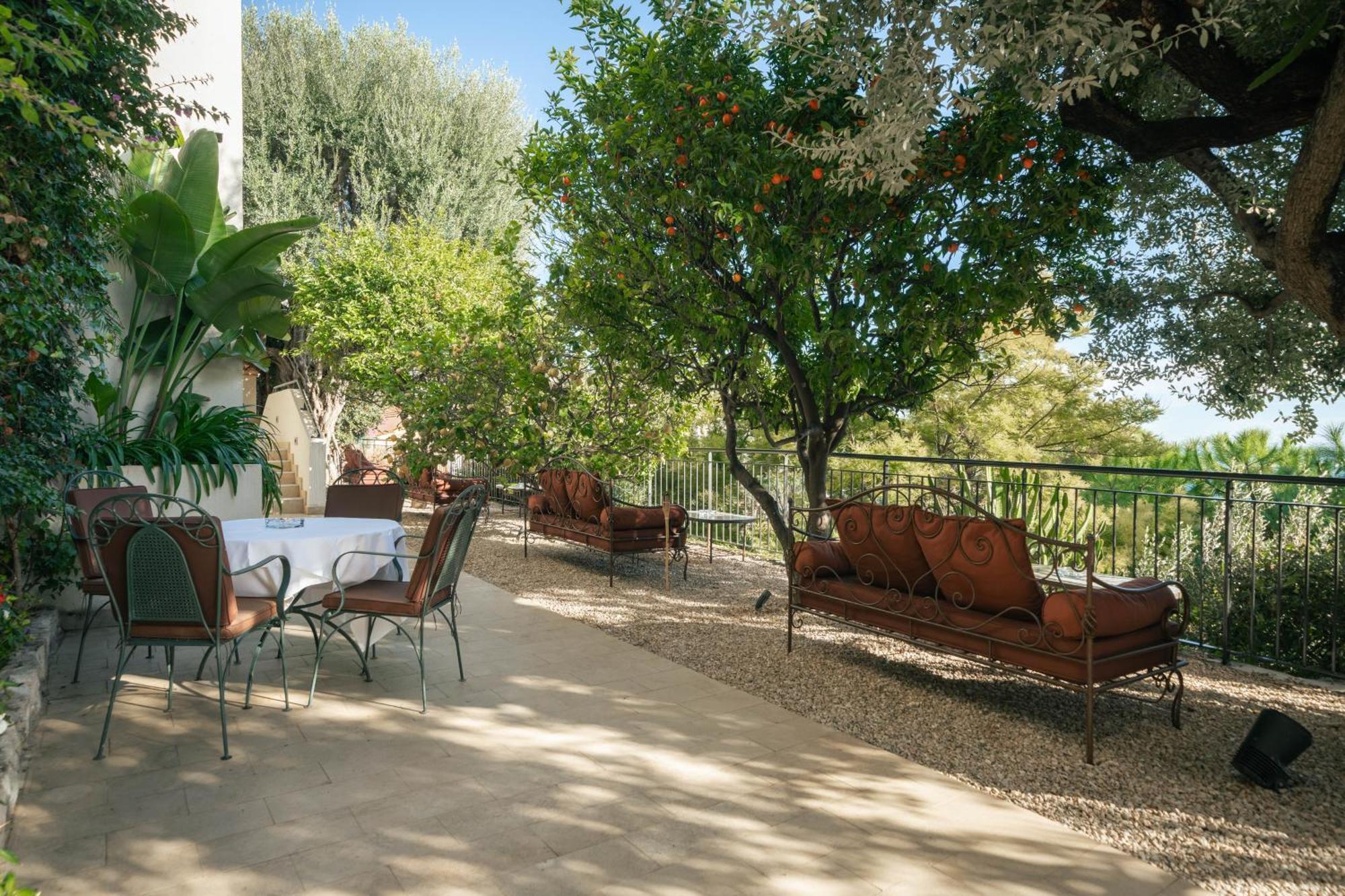 Hotel Le Rocabruna